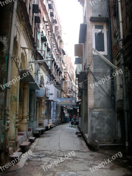 Street India Asia Market Old