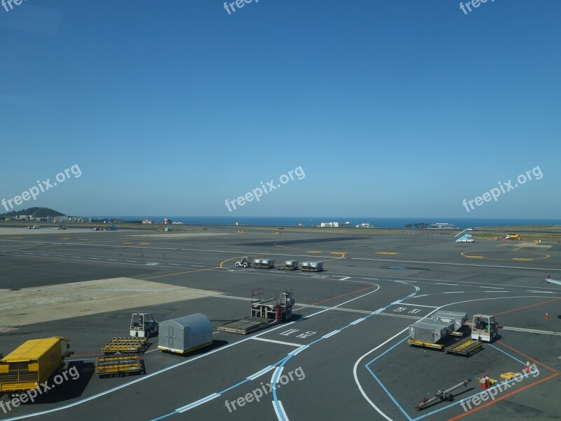 Airport Airstrip Plane To Divert Jeju Island