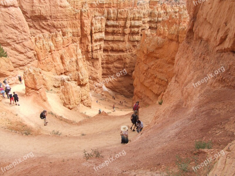 Bryce Canyon Canyon Hiking People Tourists