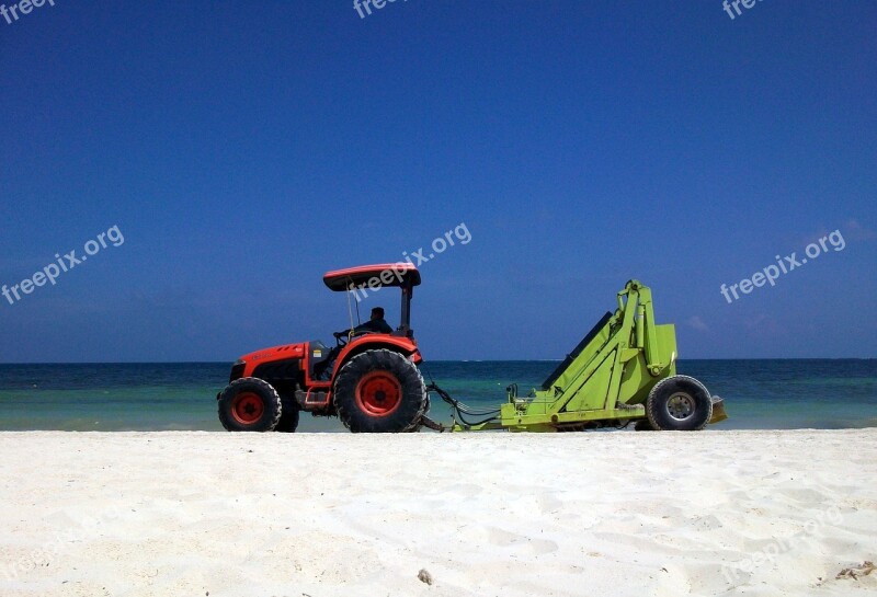 Beach Maintenance Cleaning Tractor Sargo