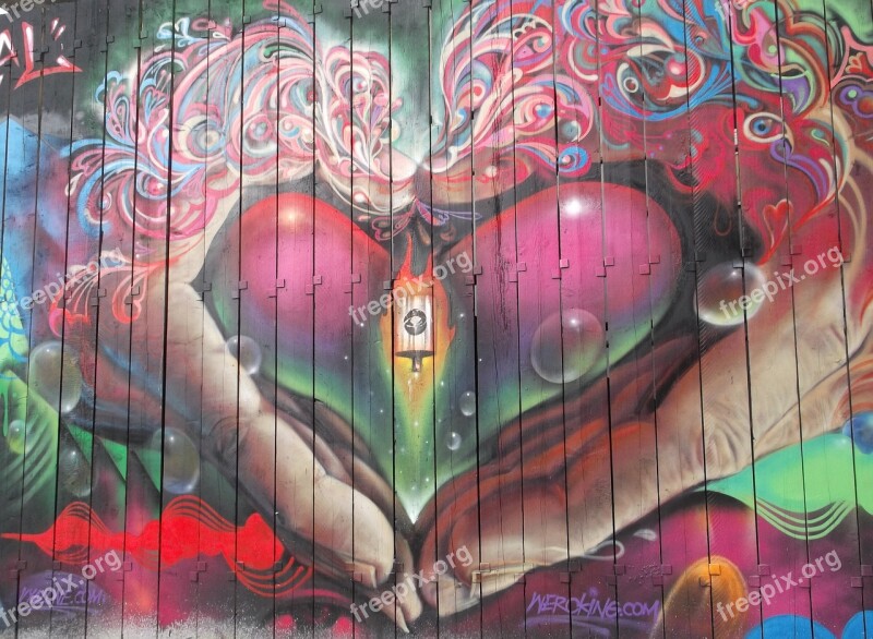 Graffiti Street Art Heart Love Cool