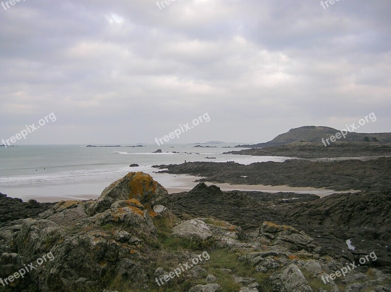 Brittany France Beaches Rocks Cloudy Free Photos