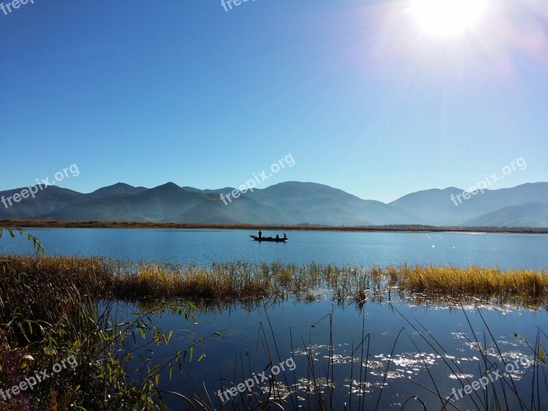 The Scenery Caohai Blue Water Free Photos