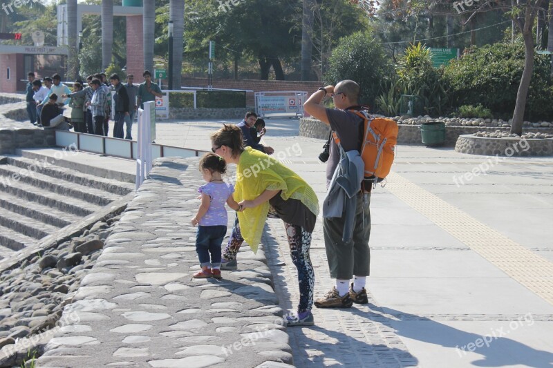 Baby Woman Sukhna Lake Chandigarh Punjab