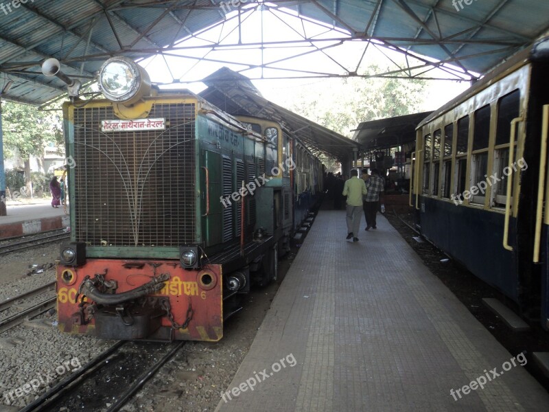 Train Mini Train Hill Station Free Photos