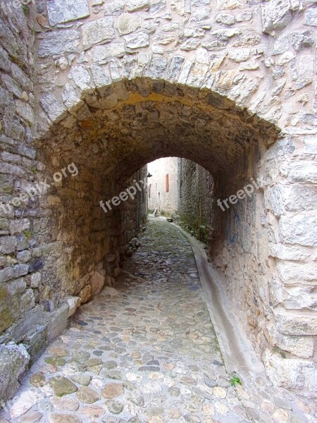 Medieval Village Lane Medieval Village Pavers