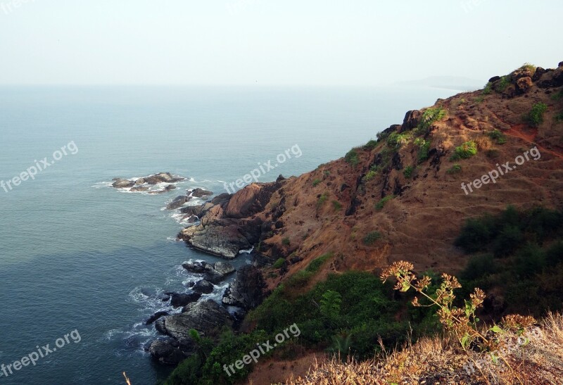 Sea Arabian Coast Rocky View