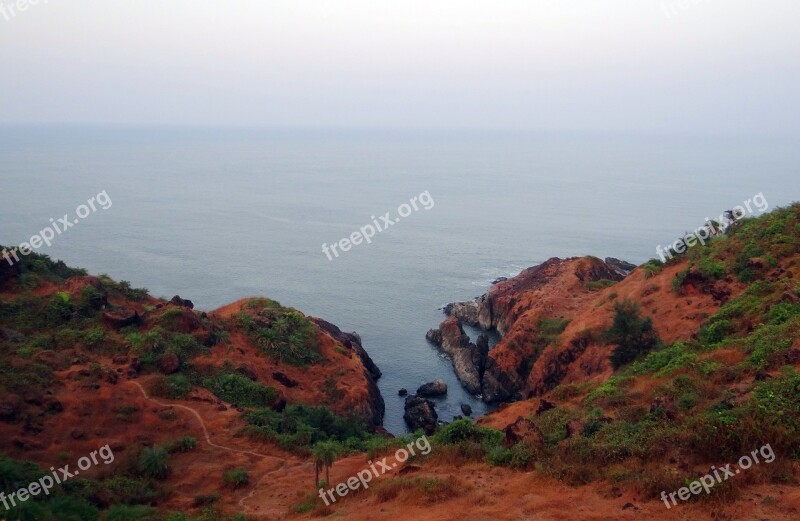 Sea Arabian Coast Rocky View