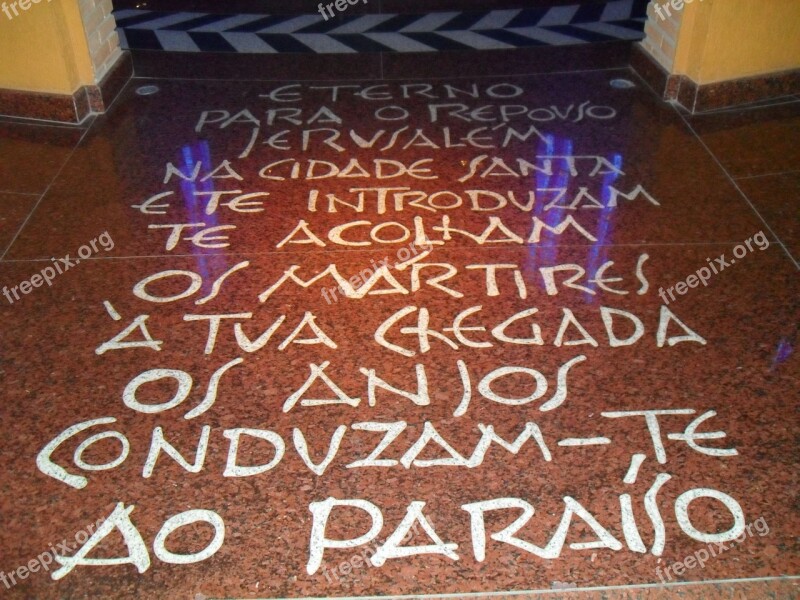 Writing In Church In Aparecida Do Norte Free Photos