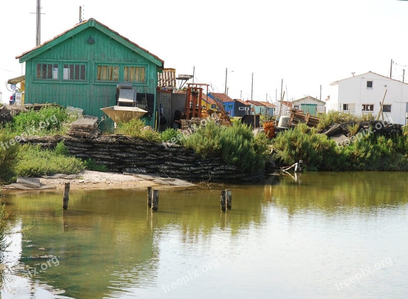 Cabin Oyster Basin Channels Island Oleron