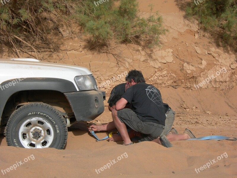 Desert Sand 4x4 Towing Strap