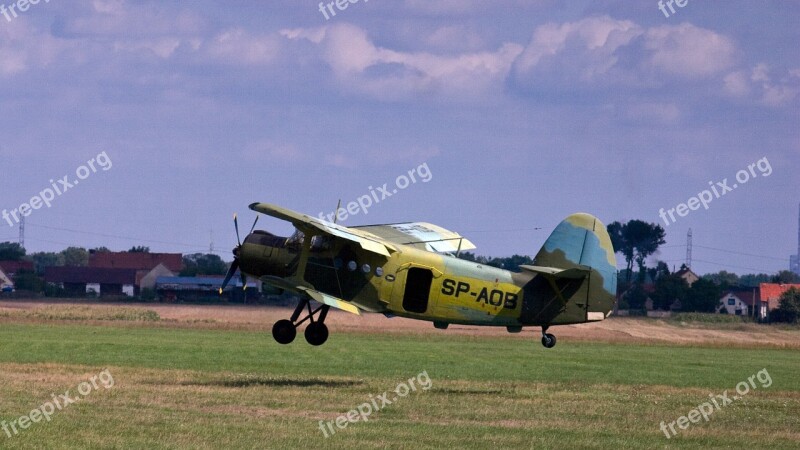 Aircraft Start Double Decker Propeller Take Off