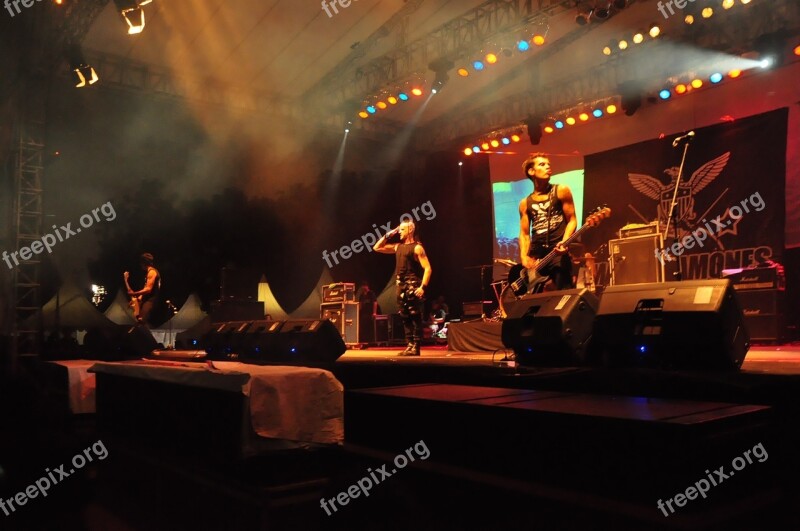 Markyramone Michalegraves Misfits Ramones Indonesia