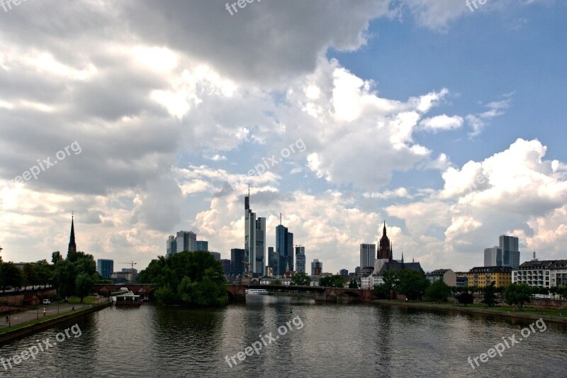 Frankfurt Main Center River Town Center