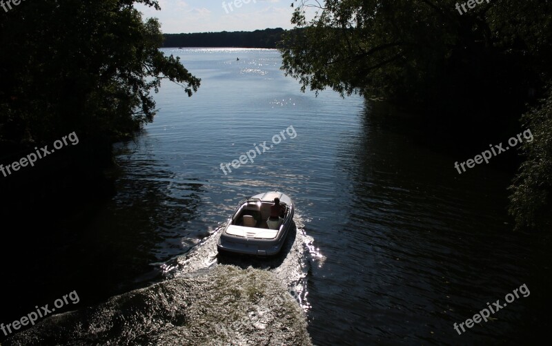 Water Boats Wave Sea Boat