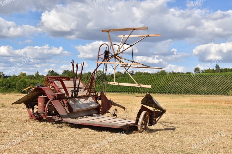 Historically Binding Machine Agriculture Gifts Bind Harvest