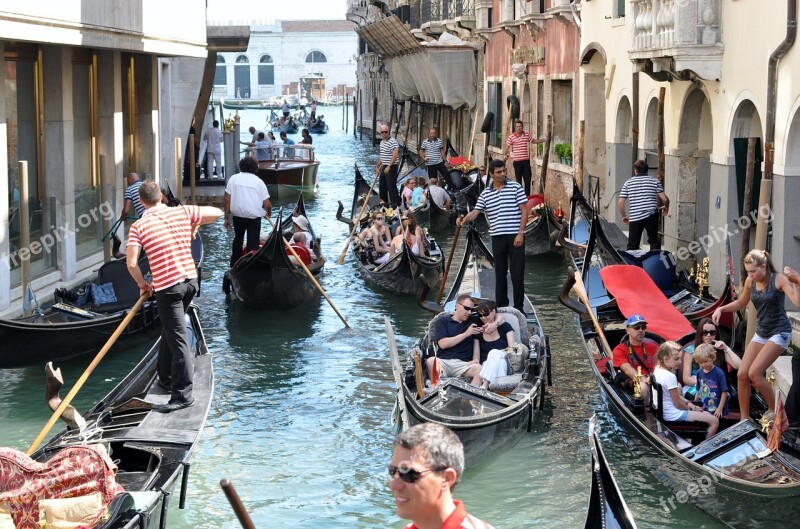 Gondolas Gondoliers Venice Traffic Free Photos