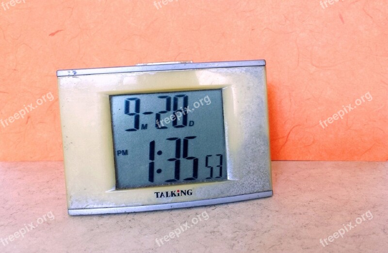 Table Clock Clock Time Alarm Retro