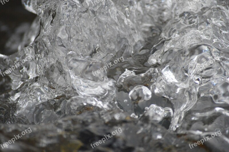 Water Gushing Wet Spray Fountain