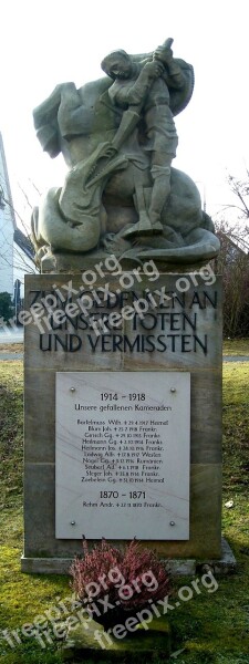 Monument War War Memorial Soldiers Favor