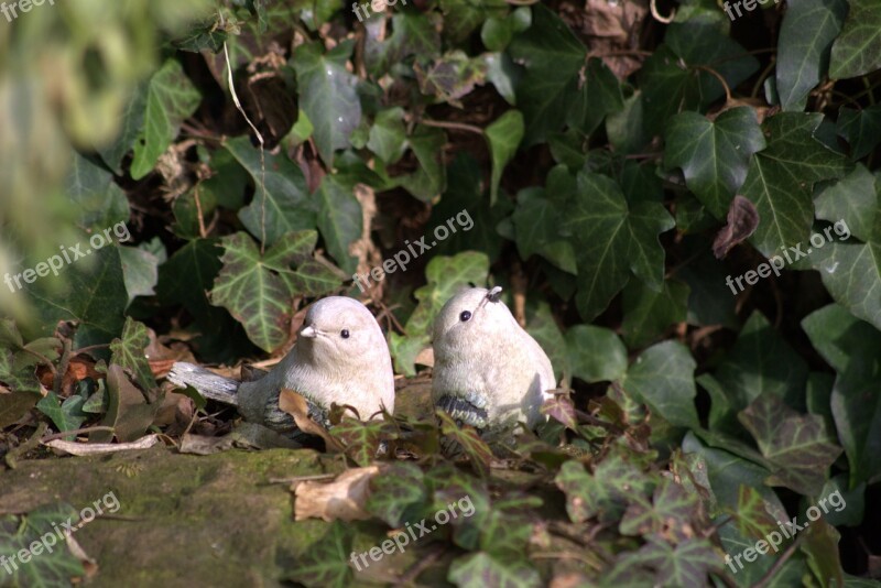 Garden Still Life Figure Birds Gartendeko