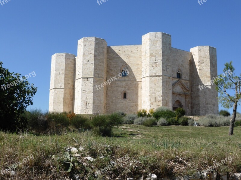 Castellammare Del Monte Italy Puglia Castle Free Photos