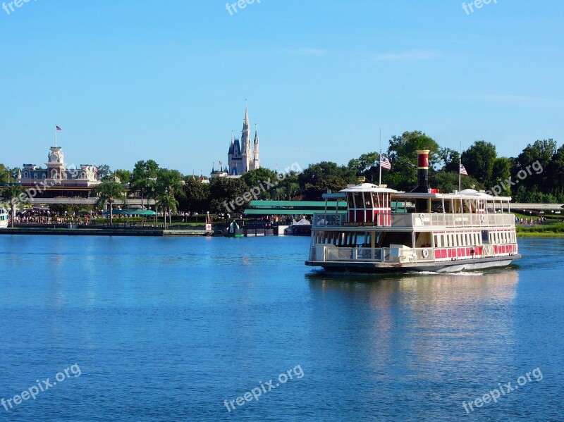 Disney Lake Castle Boat Orlando