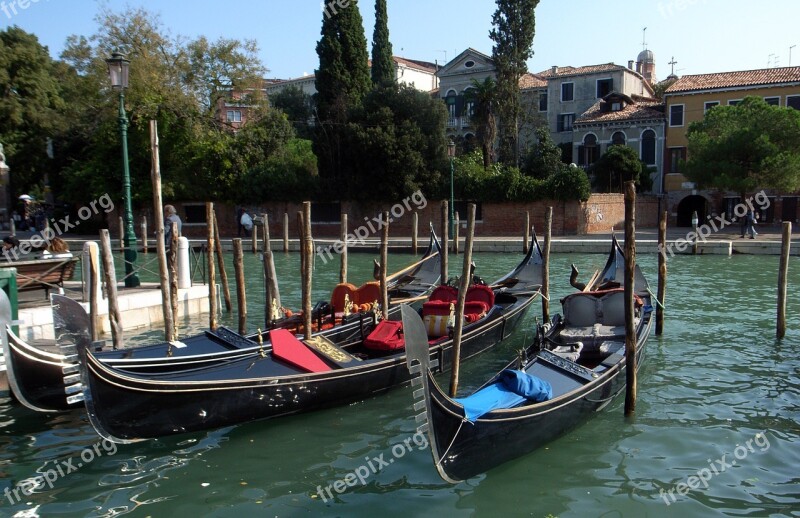 Venice Gondolas Italy Channel Gondolier