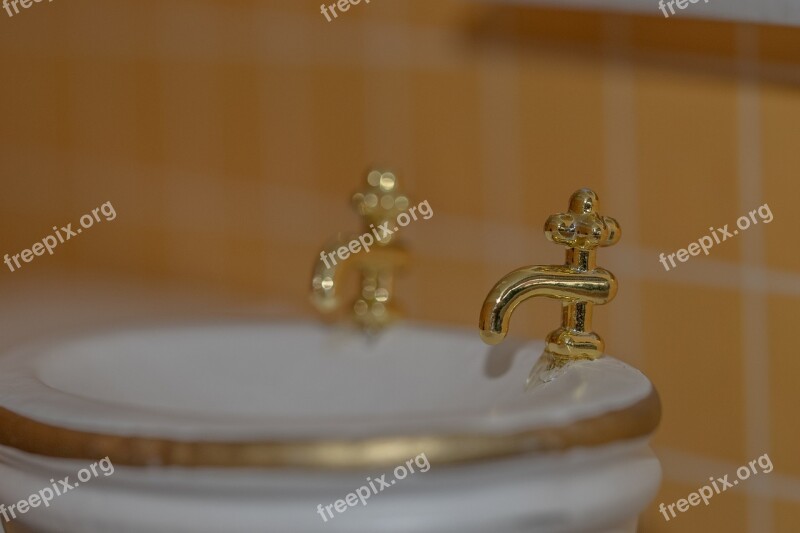 Bathroom Sink Faucet Toys Doll's House Detail