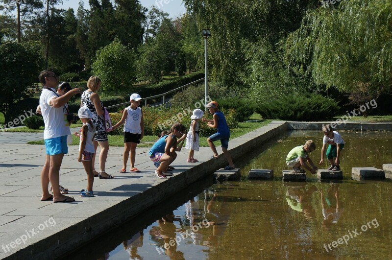 Games Kids People Lake Jumping