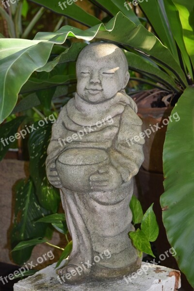 Statue Green Figure Sculpture Stone