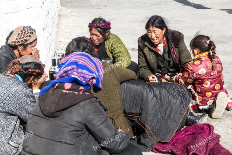 Human Tibet Tibetan Family Road