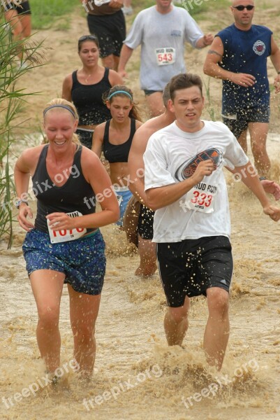 Runners Competition Race Mud Obstacle