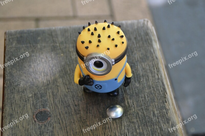 Minion Bank Street Cartoon Yellow