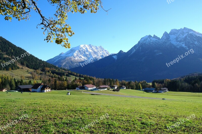 Alpine Mountains Autumn Sunshine Beauty