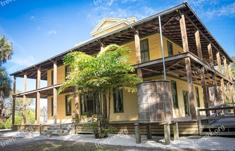 Koreshan State Park Yellow House Cult Florida 1900's