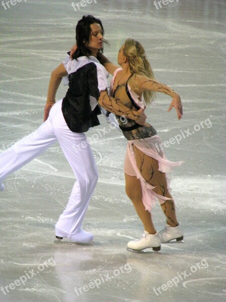 Ice Skating Dancing Competition Figure Dance