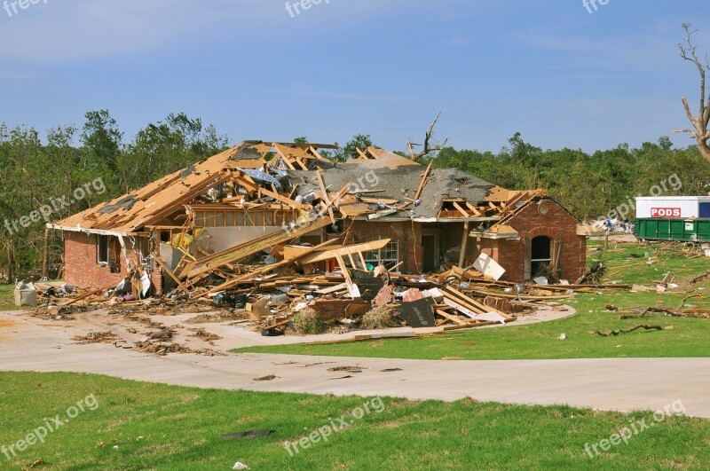 Tornado Destruction House Weather Disaster Loss