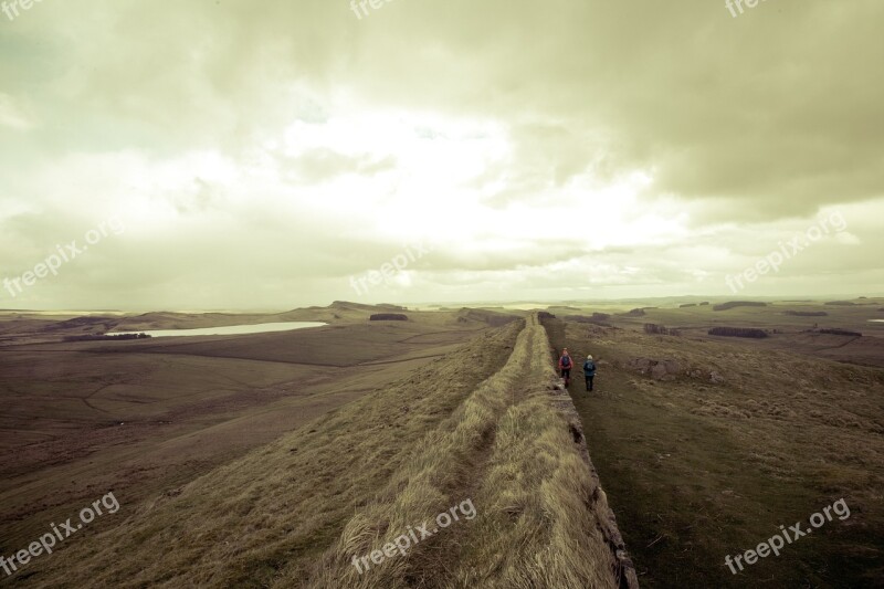 Hadrian Wall Wall War Cross Mounting System Fight