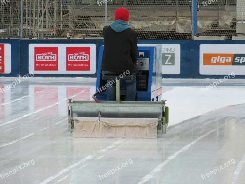 Skating Space Ice Skating Ice Care As Smooth As Glass Winter Sports