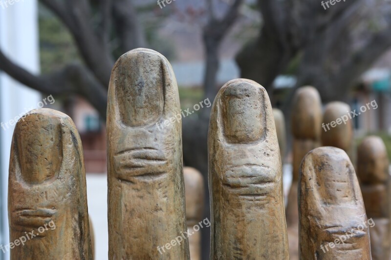 Cathedral Praying Hands Statue Free Photos