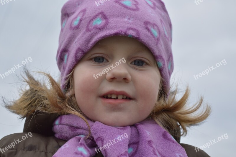 Baby Girl Child Walk Winter Free Photos