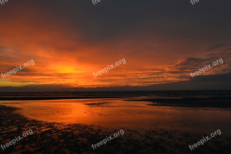 Sunset Sea Color Beach By The Sea