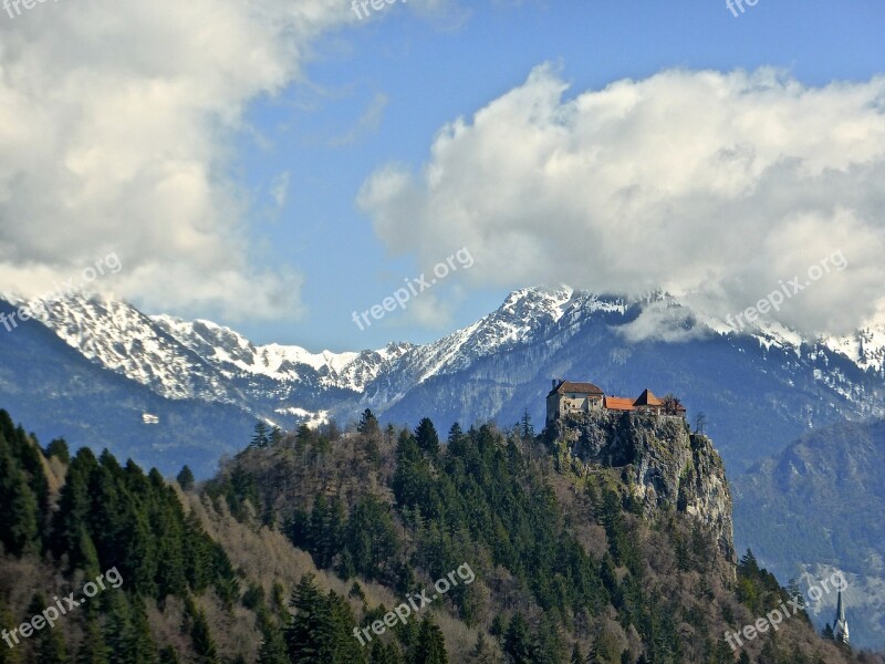 Castle Mountains Hilltop Historic Attraction