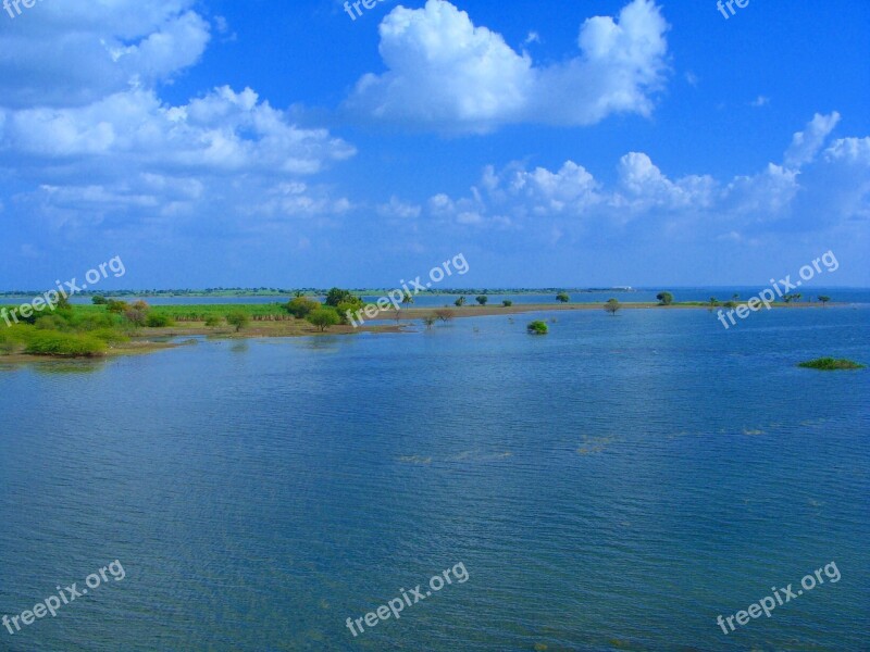 Coracle Lake Reservoir River Krishna