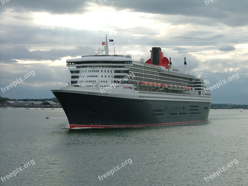 Ship Queen Mary Ii Cruise Sea Big