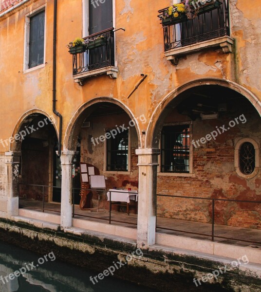 Restaurant Old Table Lonely Venice