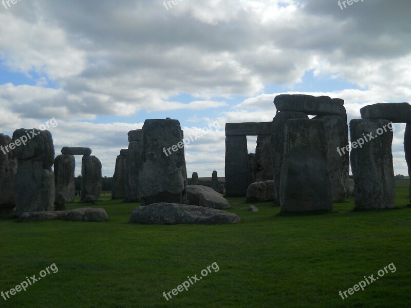 Meadow Stones Art Rock Green