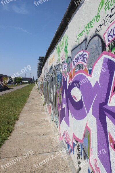 Berlin Wall Graffiti Street-art Berlin Free Photos