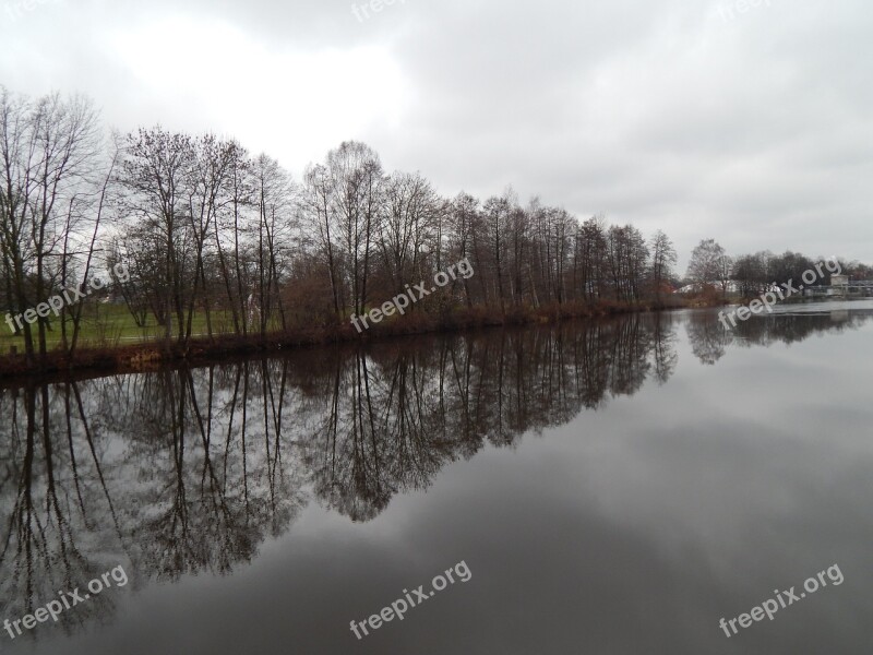 Trees Mirror River Water Free Photos